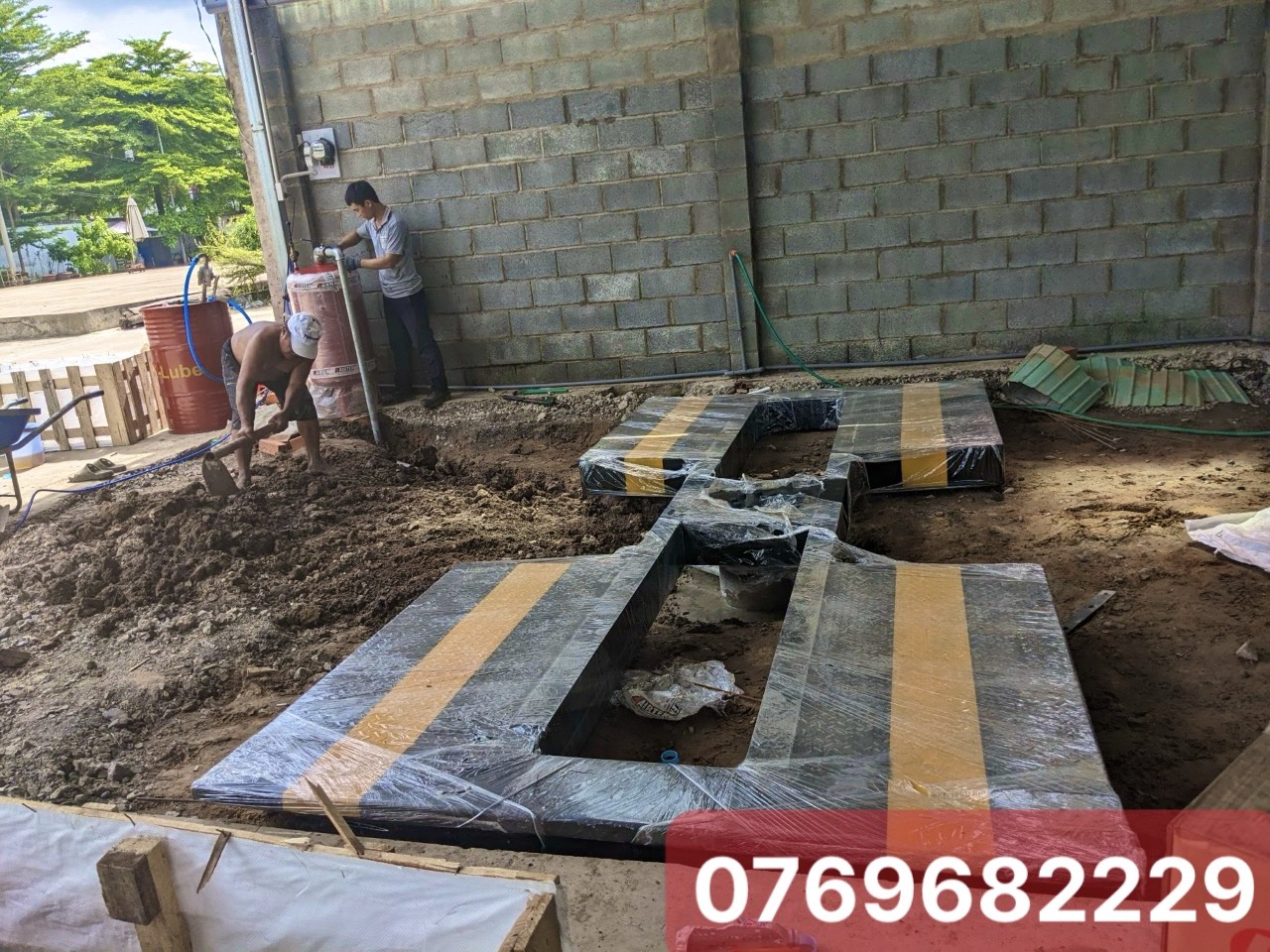 Thiết Bị Việt Nam | Tư Vấn Lắp Đặt Thiết Bị Gara ô tô | Cầu nâng 1 trụ...